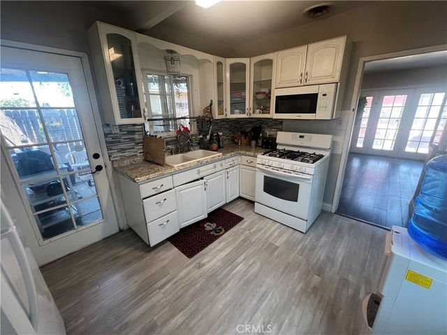 4267 Canterbury, Riverside, CA 92504