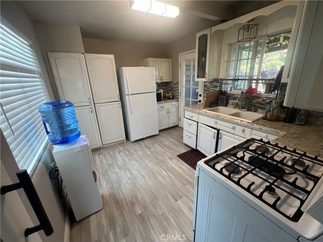 4267 Canterbury, Riverside, CA 92504