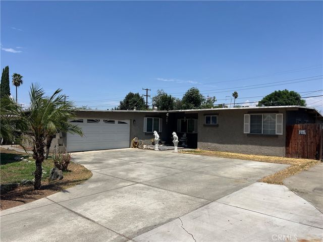 4267 Canterbury, Riverside, CA 92504