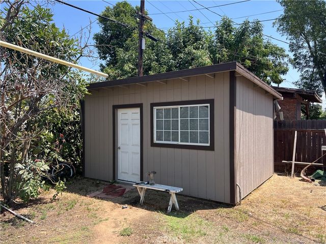 4267 Canterbury, Riverside, CA 92504
