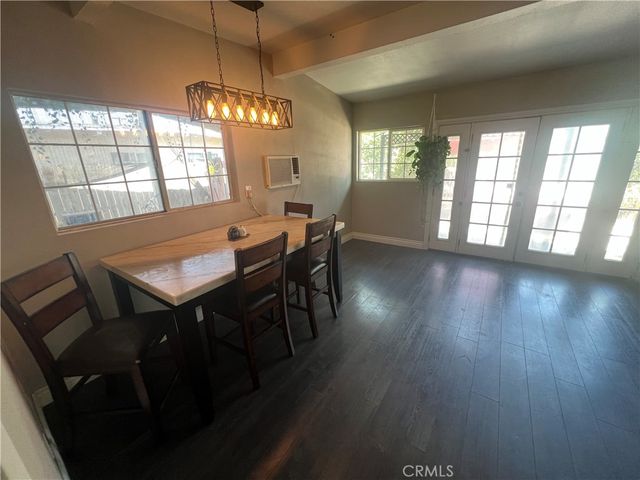 4267 Canterbury, Riverside, CA 92504