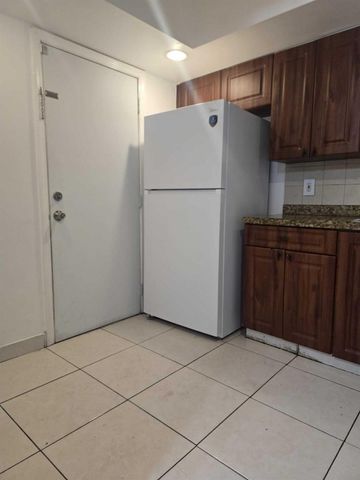 1201 SW 52nd Avenue 202-2, North Lauderdale, FL 33068