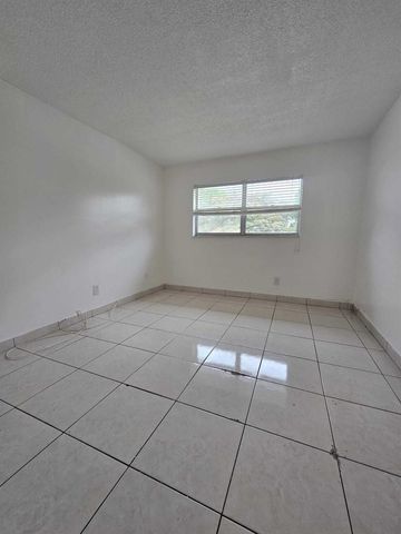 1201 SW 52nd Avenue 202-2, North Lauderdale, FL 33068