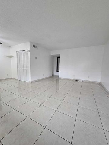1201 SW 52nd Avenue 202-2, North Lauderdale, FL 33068