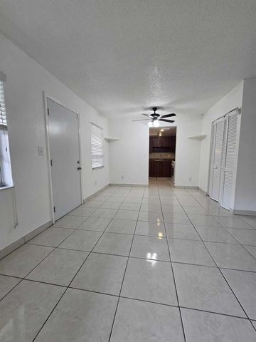 1201 SW 52nd Avenue 202-2, North Lauderdale, FL 33068