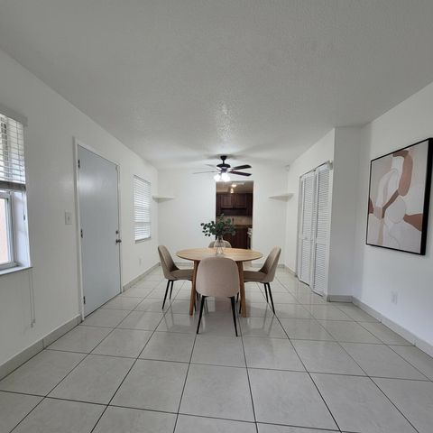 1201 SW 52nd Avenue 202-2, North Lauderdale, FL 33068