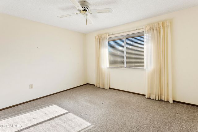 18806 N ZINNIA Court, Sun City West, AZ 85375