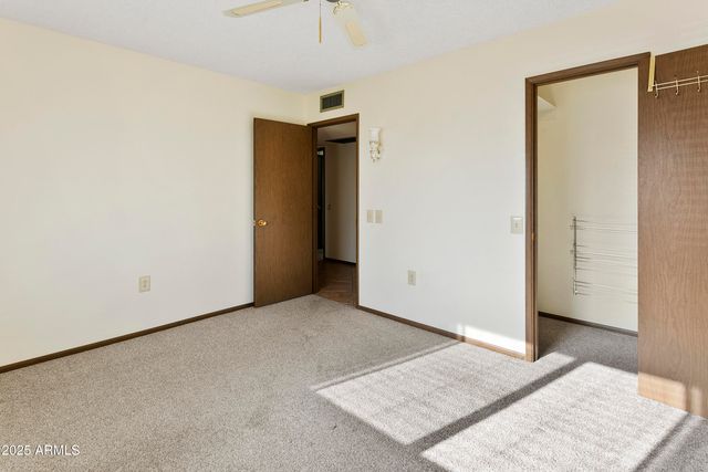 18806 N ZINNIA Court, Sun City West, AZ 85375