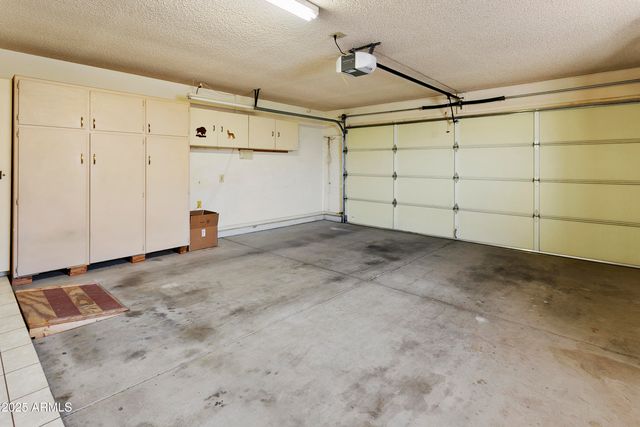 18806 N ZINNIA Court, Sun City West, AZ 85375