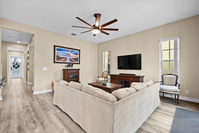 133 Sugarberry Drive, Jupiter, FL 33458