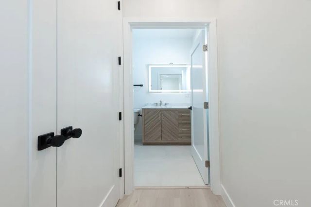 19453 Strathern Street, Reseda, CA 91335