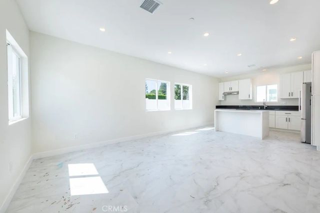 19453 Strathern Street, Reseda, CA 91335