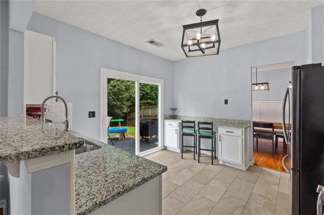 309 Woodland Pass, Canton, GA 30114