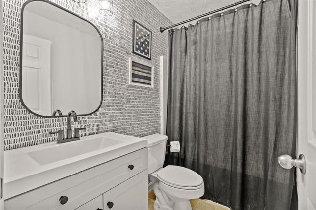 309 Woodland Pass, Canton, GA 30114