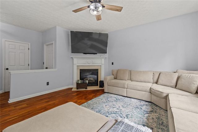 309 Woodland Pass, Canton, GA 30114