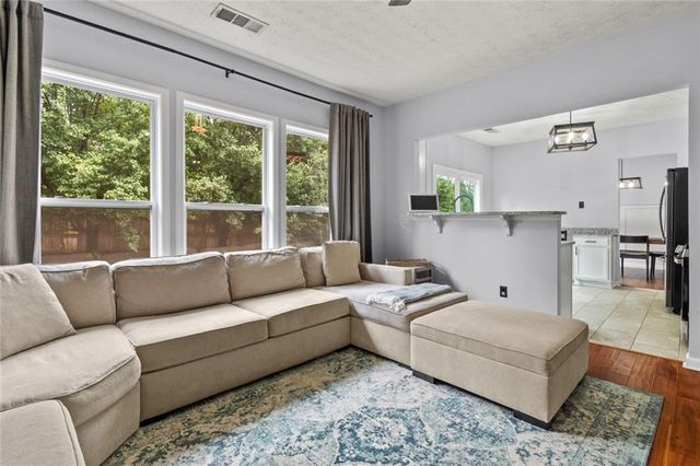 309 Woodland Pass, Canton, GA 30114