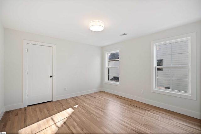 13 Stall Street, Greenville, SC 29609