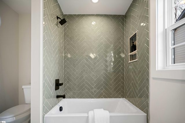 13 Stall Street, Greenville, SC 29609