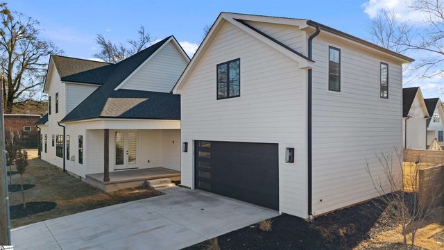 13 Stall Street, Greenville, SC 29609