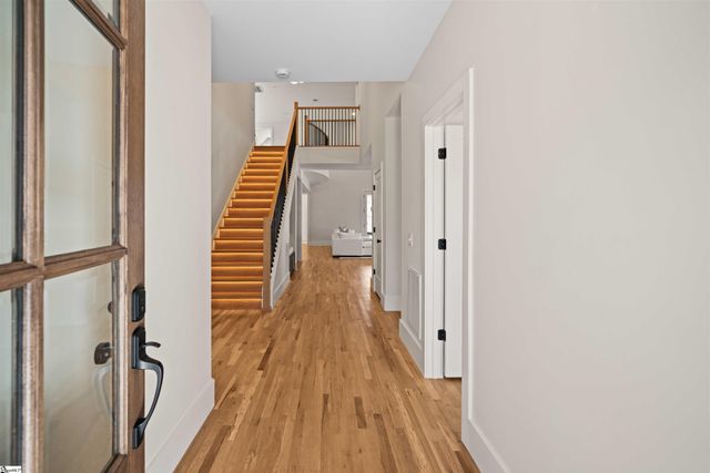 13 Stall Street, Greenville, SC 29609