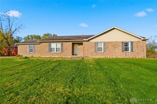 2033 Diamond Mill Road, Brookville, OH 45309