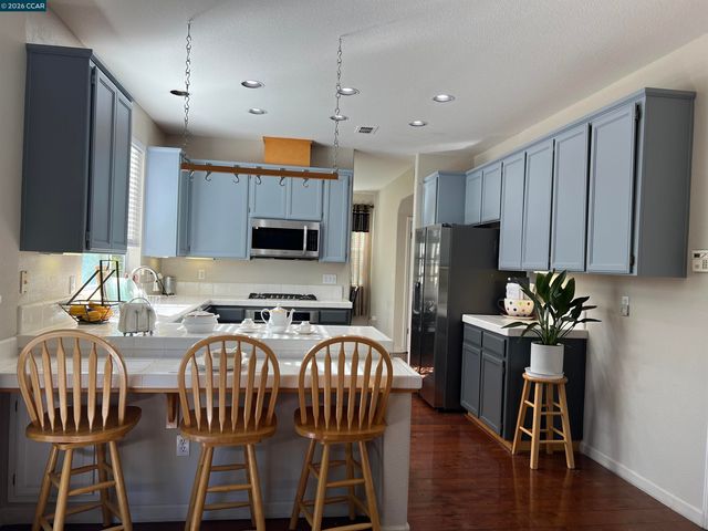 34 Elmwood Dr, San Ramon, CA 94583