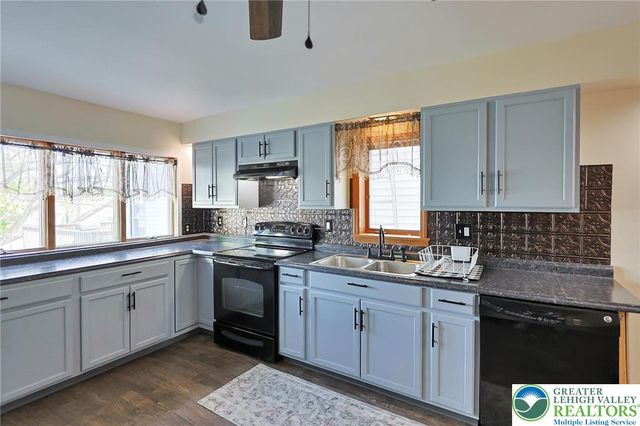 230 Fell Street, Summit Hill Boro, PA 18250
