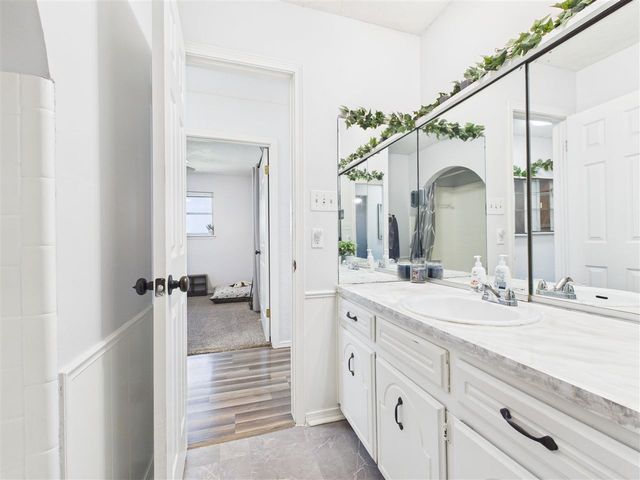7309 NW Andrews, Lawton, OK 73505