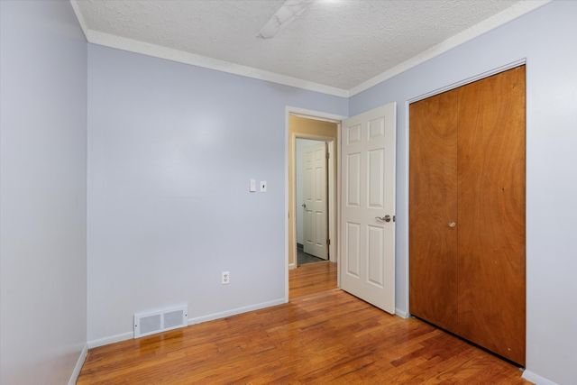 1805 Englewood Avenue, Madison Heights, MI 48071