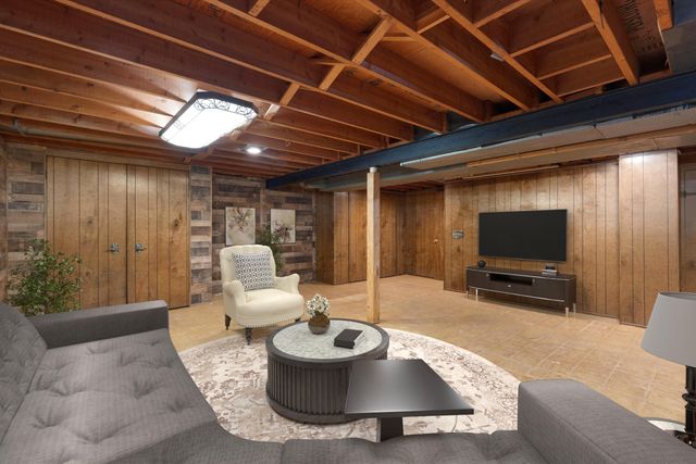 1805 Englewood Avenue, Madison Heights, MI 48071