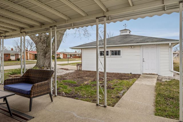 1805 Englewood Avenue, Madison Heights, MI 48071