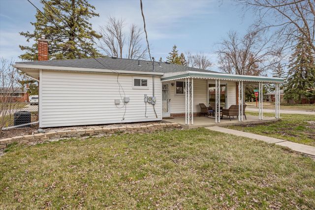 1805 Englewood Avenue, Madison Heights, MI 48071