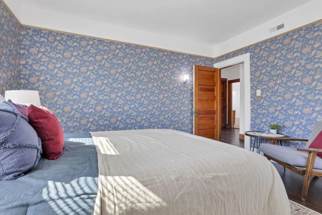 215 Martin Luther King Jr Boulevard, Columbus, OH 43203