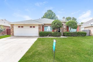 4814 RED BIRCH Drive, Arlington, TX 76018