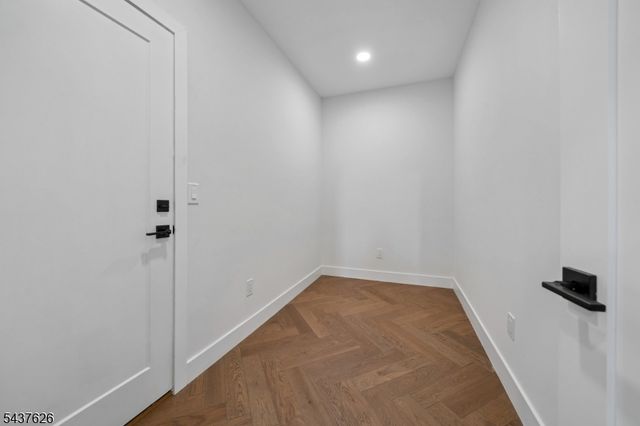 1804 Rutherford St, Rahway City, NJ 07065