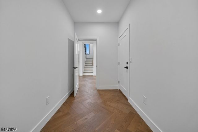 1804 Rutherford St, Rahway City, NJ 07065