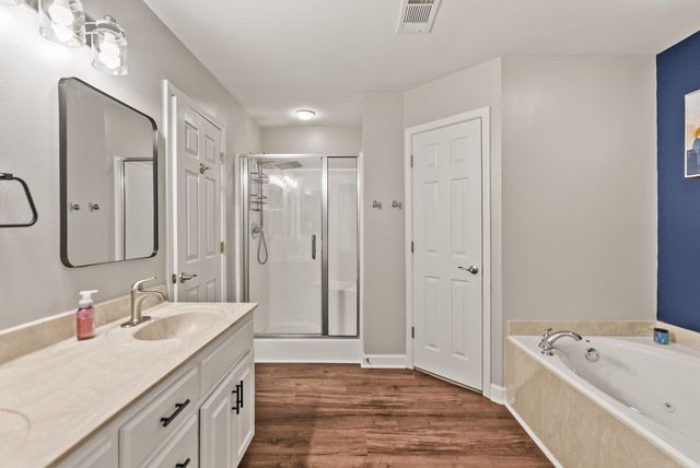 2609 Shadowcreek Drive, Bryant, AR 72022