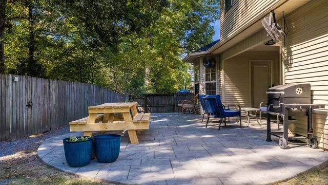 2609 Shadowcreek Drive, Bryant, AR 72022