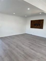 1327 N Kenwood St, Burbank, CA 91505