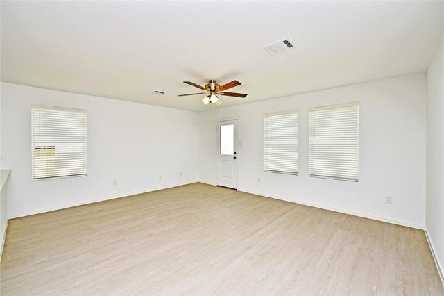 10218 Prairie Dunes Lane, Cleveland, TX 77327