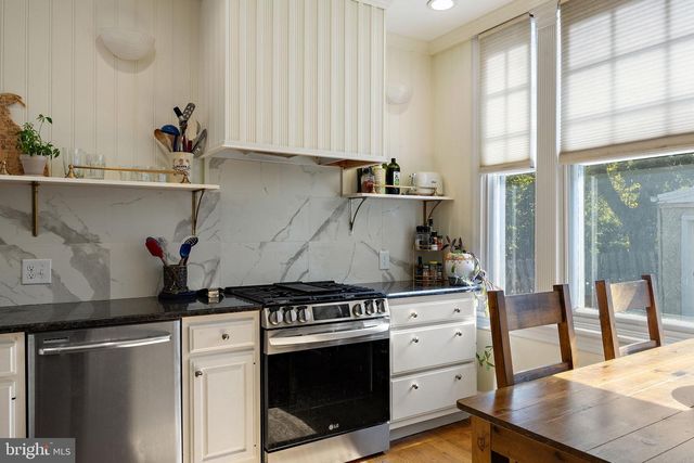 2012 BAYNARD BLVD, Wilmington, DE 19802