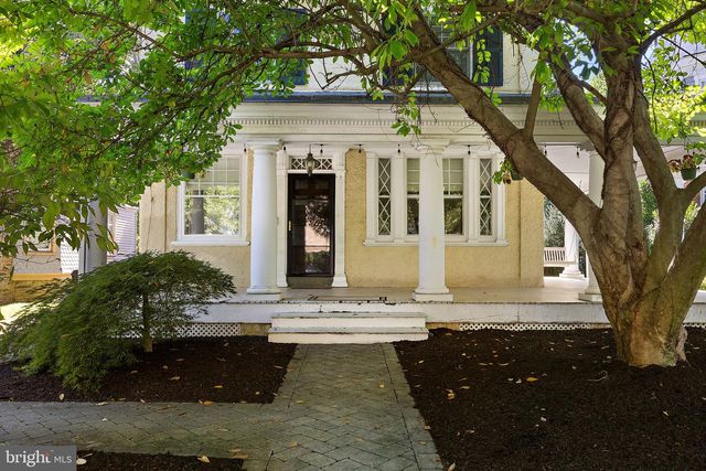 2012 BAYNARD BLVD, Wilmington, DE 19802