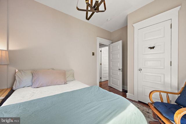 2012 BAYNARD BLVD, Wilmington, DE 19802