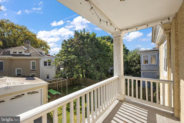 2012 BAYNARD BLVD, Wilmington, DE 19802