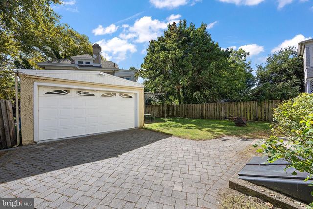 2012 BAYNARD BLVD, Wilmington, DE 19802