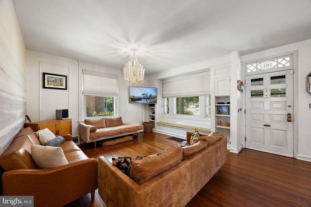 2012 BAYNARD BLVD, Wilmington, DE 19802