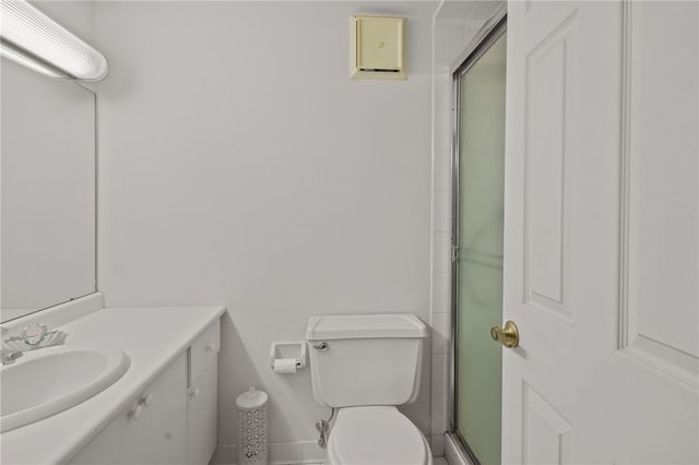 650 East Greenwich Avenue B5 211, West Warwick, RI 02898