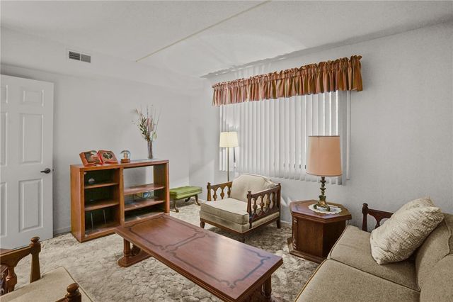 650 East Greenwich Avenue B5 211, West Warwick, RI 02898