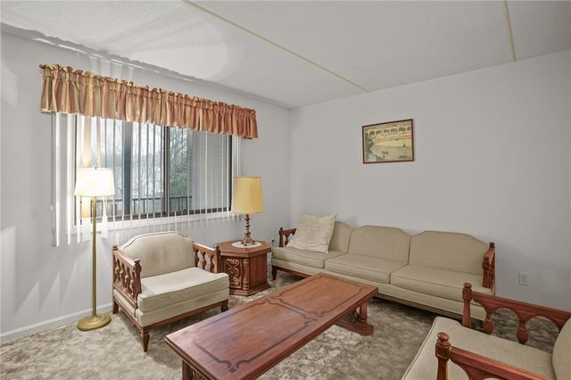 650 East Greenwich Avenue B5 211, West Warwick, RI 02898