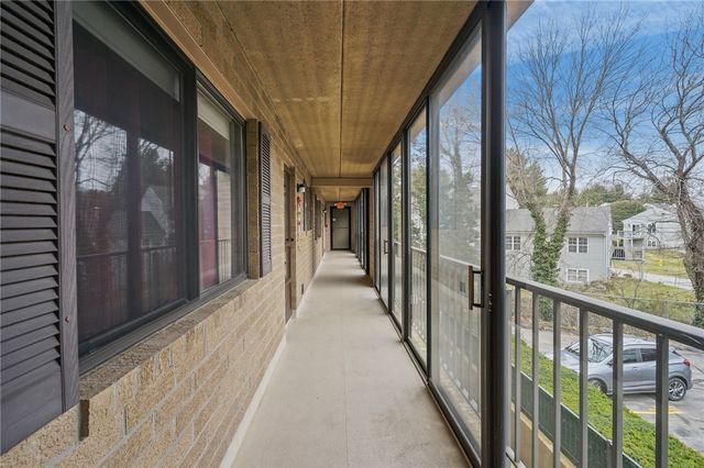 650 East Greenwich Avenue B5 211, West Warwick, RI 02898